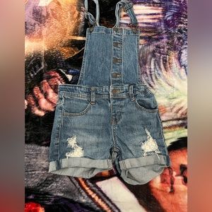 Cat and Jack short overalls and top